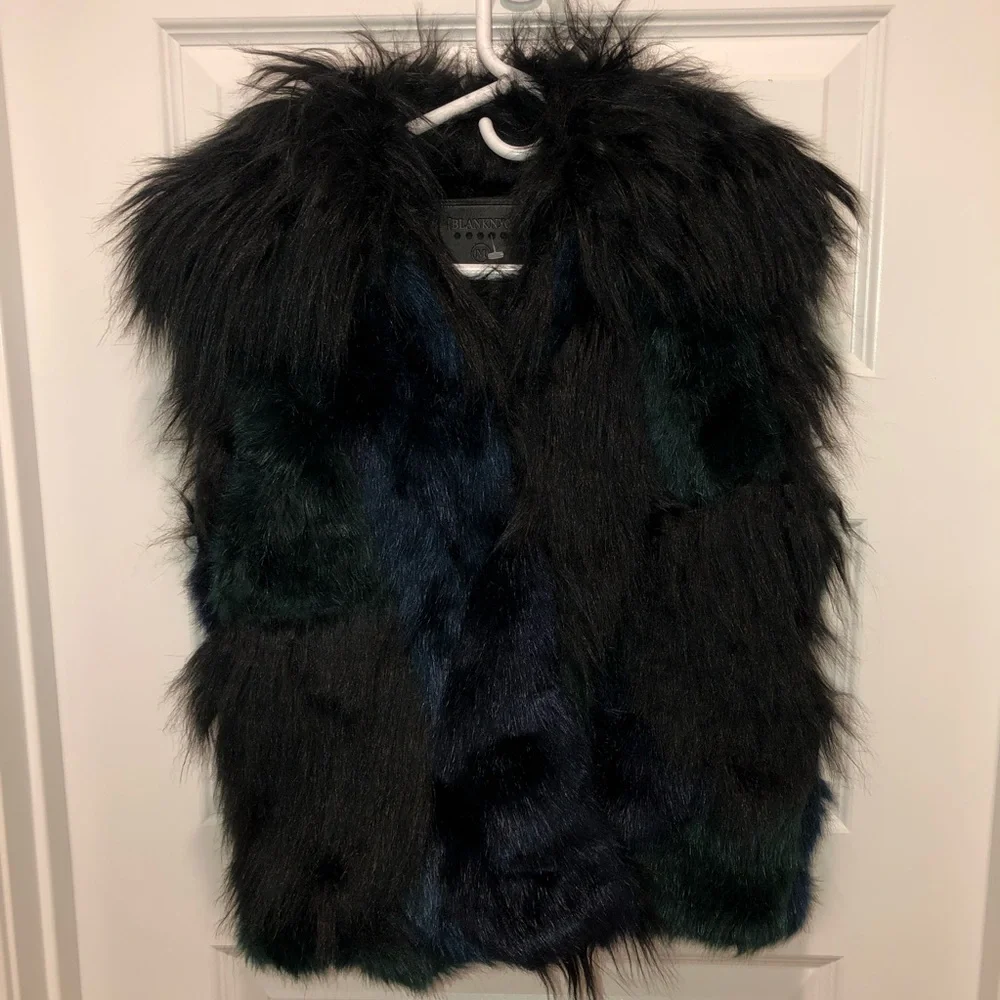 Blank NYC Black and Navy Faux Fur Vest - Picture 3 of 5